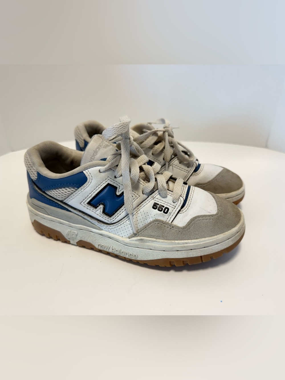New Balance Kids 550 White, Blue & Gray Retro Sneakers, Big Kid size 4